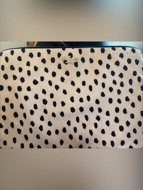 kate spade Cream and Black Polka Dot Laptop Sleeve 10” x 14